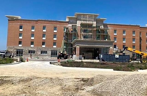 Champaign Hotel | 2-Star Hotel ∙ Hampton Inn Champaign Southwest