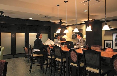 Webster Crossing Hotel | 2-Star Hotel ∙ Hampton Inn Rochester-Webster
