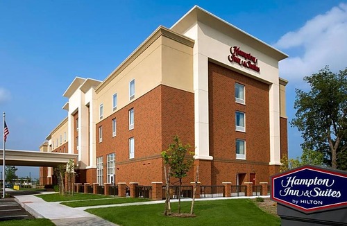 East Syracuse Hotel | 2-Star Hotel ∙ Hampton Inn & Suites Syracuse/Carrier Circle