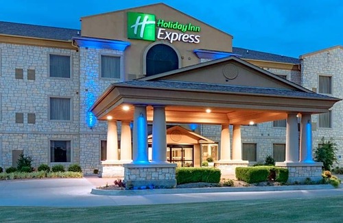 Quail Creek Hotel | 2-Star Hotel ∙ Holiday Inn Express Hotel & Suites Oklahoma City Northwest, an IHG Hotel