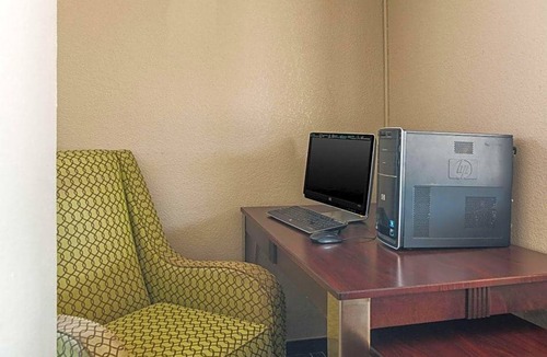 Georgetown Hotel | 2-Star Hotel ∙ Quality Inn