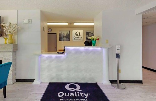 Lee Hotel | 2-Star Hotel ∙ Quality Inn