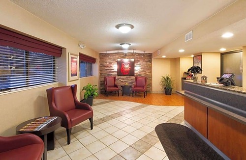 Taylor Hotel | 2-Star Hotel ∙ Red Roof Inn Detroit Metro Airport - Taylor