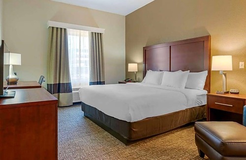 Mechanicsburg Hotel | 2-Star Hotel ∙ Comfort Inn Mechanicsburg – Harrisburg South