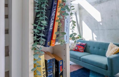 King West Village Apartment | 2 Storey Creative Downtown West Loft