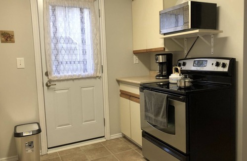 Thunder Bay House | 2-Storey Entire Home close to Lakehead University