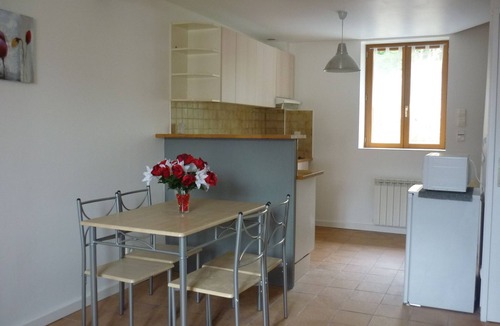 Coutevroult Apartment | 2-storey house