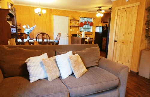 Flint Cabin | 2-Story Farm Cabin - Sleeps 5 - 50 Acres