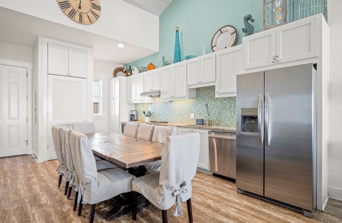 Cinnamon Shore Condo | 2-Story, Pet-Friendly, Condo @ Cinnamon Shore w/Pools, Dining & Amenities