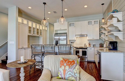 Cinnamon Shore House | 2-Story Townhome w/Designer Decor & Resort-Like Amenities@Cinnamon Shore
