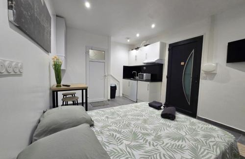 Meulan-en-Yvelines Apartment | 2 Studio Cosy Wifi a Meulan