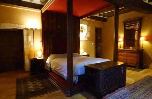 Saint-Longis Bed & Breakfast | 2 Suites dans demeure authentique du XVÈME