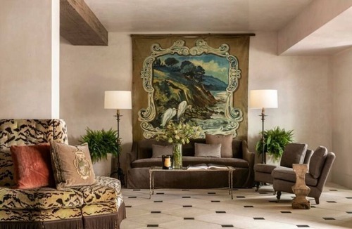 Uptown Hotel | 2 Superior Two Beds Suite | Hotel Granduca | Steps from Boutiques & Dining