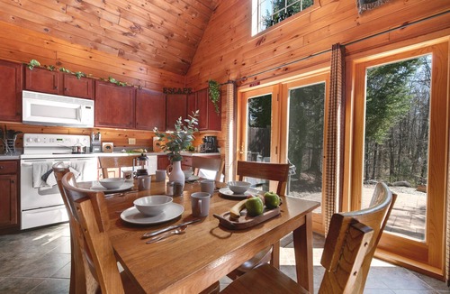 Broadalbin Cabin | 2-unit Adirondack cabin escape + lake access