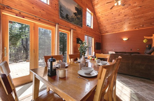 Broadalbin Cabin | 2-unit Adirondack cabin escape + lake access