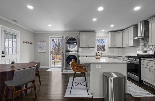 Northeast Kansas City House | 2-Unit Home | 10 min to World Cup Fan Fest, Downtown, & KC Stadiums