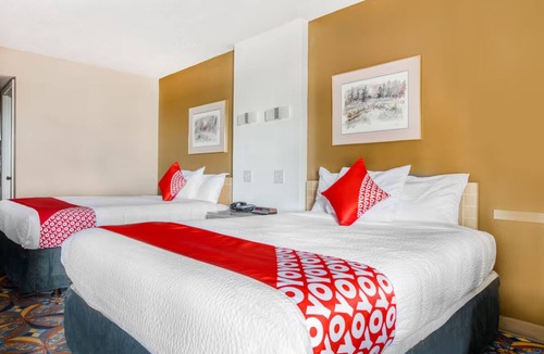 Wichita Falls Hotel | 2 Value for Money Queen Rooms – Pet-Friendly & Near Coliseum Attractions