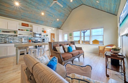 Flour Bluff House | 2 Waterfront Homes w/Views, Pool, Boat Dock | Laguna Village Oasis by AvantStay