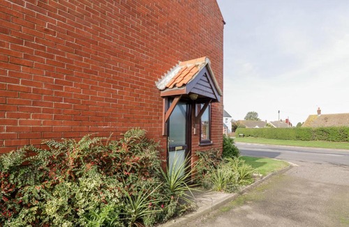 Sea Palling House | 2 Waxham Court