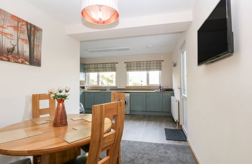 Cummertrees Cottage | 2 Whiterow