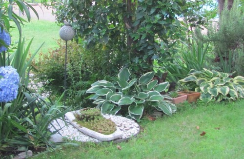 Caslano Apartment | 2 Zimmer Gartenwohnung mit Pool by Interhome