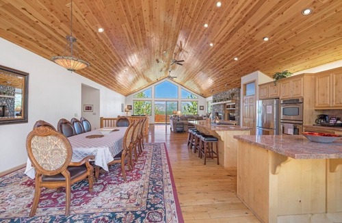 North Upper Truckee House | #20-0594 - 7 bedroom Chiapa Estate W/Indoor Pool Movie Theater High Speed Wifi