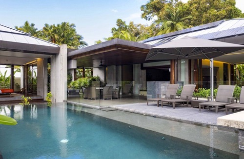 Port Douglas House | 20 Beachfront Mirage | Luxury Tropical Living