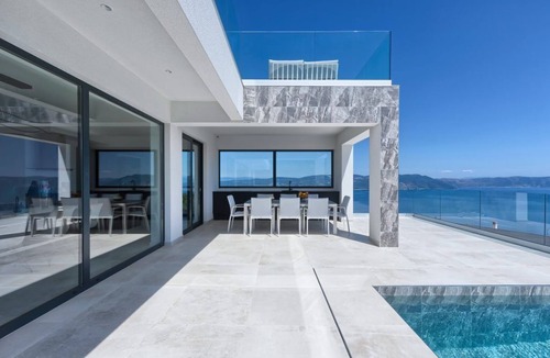 Ripenda Kosi Villa | 20% Last minute offer - Villa Ateneum