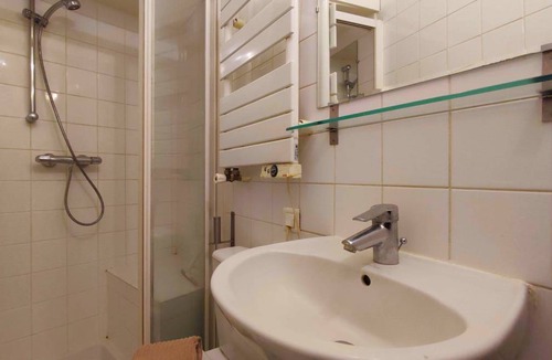 Saint-Germain-des-Pres Apartment | 20 m² Apartment ∙ 2 guests