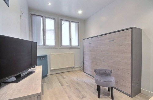 Quartier de l'Ecole-Militaire Apartment | 20 m² Apartment ∙ 2 guests
