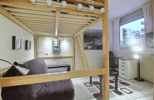 Quartier de l'Ecole-Militaire Apartment | 20 m² Apartment ∙ 2 guests