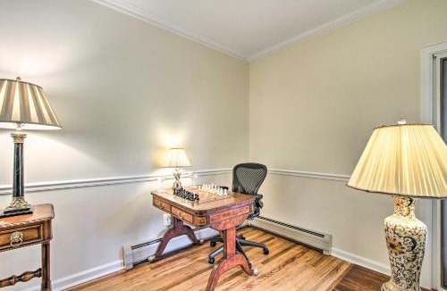 Wayne House | 20 Mi to Philly Inviting Home with Yard in Wayne!