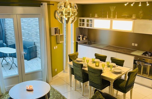 Villeneuve-le-Roi House | 20 MIN PARIS/10 MIN ORLY AIRPORT CASA PARADIS VERT