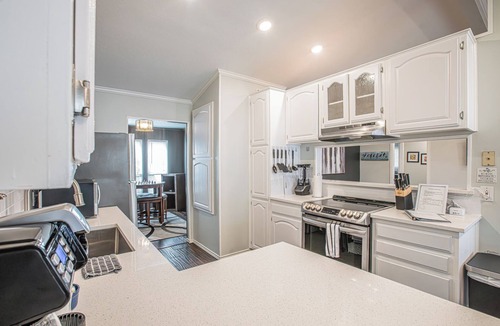Summerfields House | 20 Min to Stockyards*Pool*Hot Tub*Kin Bed*Arcades