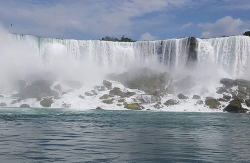 North Tonawanda Hotel | 20 mins to the Falls