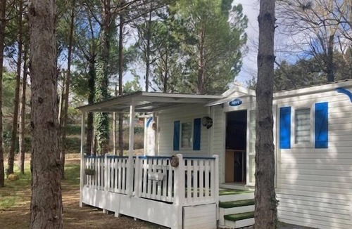 Bedarieux House | 20 Mobilhome Sous les Pins Calme Verdure Clim 4 Couchages