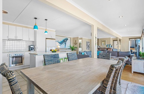 Dalmeny House | 20 Mummaga Way, Dalmeny