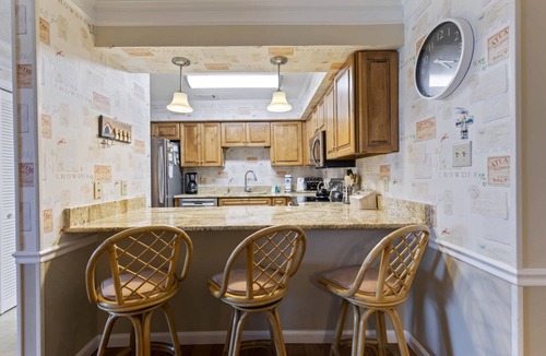Surfside Beach Condo | *20% Off New Stays Through May*