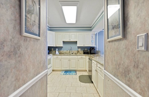 Surfside Beach Condo | *20% Off New Stays Through May*