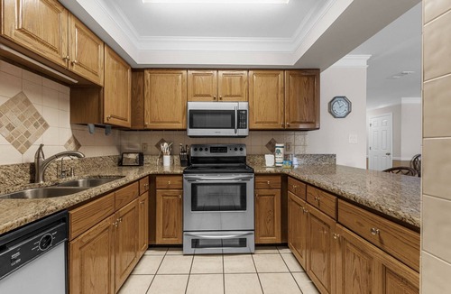Surfside Beach Condo | *20% Off New Stays Through May*