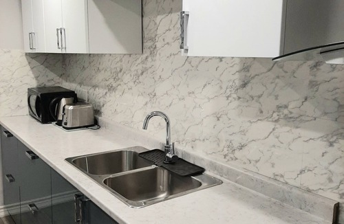Newmarket House | 20% off Seperate entrance entire basement with wifi one parking