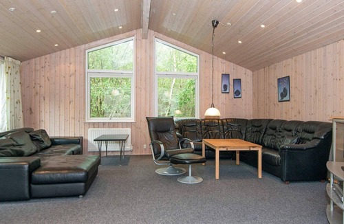 Skovgaarde House | 20 person holiday home in Herning