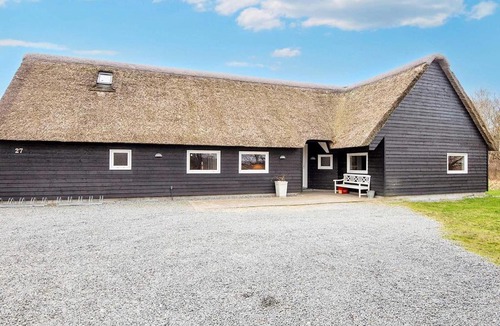 Toftum House | 20 person holiday home in R m