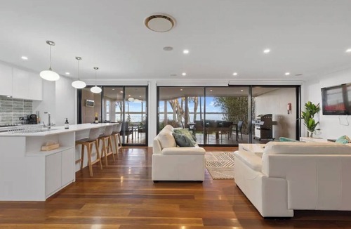 Buff Point House | 20 Steps to Heavenly Waterfront Paradise!