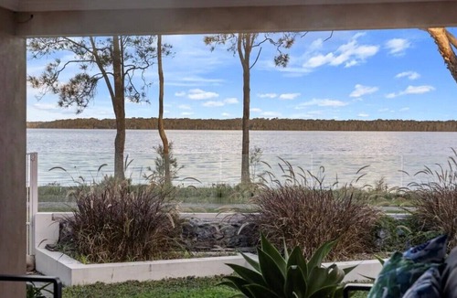 Buff Point House | 20 Steps to Heavenly Waterfront Paradise!