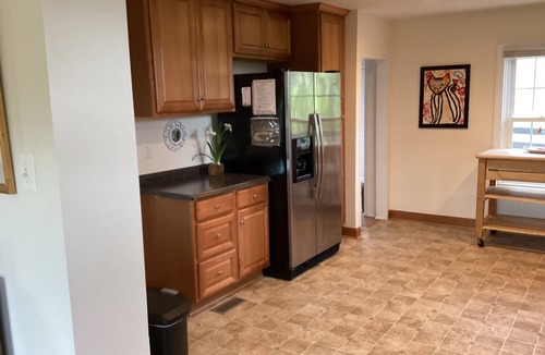Fishers Hill House | 200 Acre Shenandoah River Retreat Stunning Views Kayaks 1-Mile River