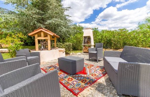 Boulogne-sur-Gesse House | 200 m² House ∙ 4 bedrooms ∙ 9 guests