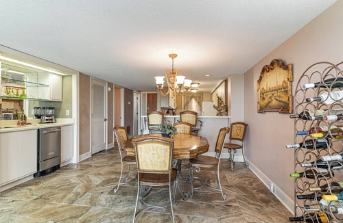 Litchfield by the Sea House | 200 STEPS Bed to BEACH OCEANFRONT LUXURY 6 Guests. PREMIER PROPERTY and HOST