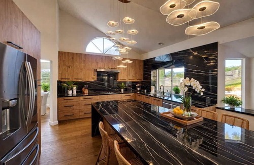 Santa Clarita House | 200 - Zero Edge Pool/Spa | Magic Mtn | World Cup