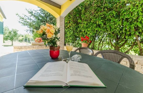 Lovinac House | 2000 m² House ∙ 4 bedrooms ∙ 8 guests